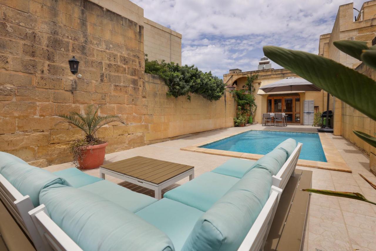 Superb Maltese Farmhouse With Private Pool Victoria Exterior foto