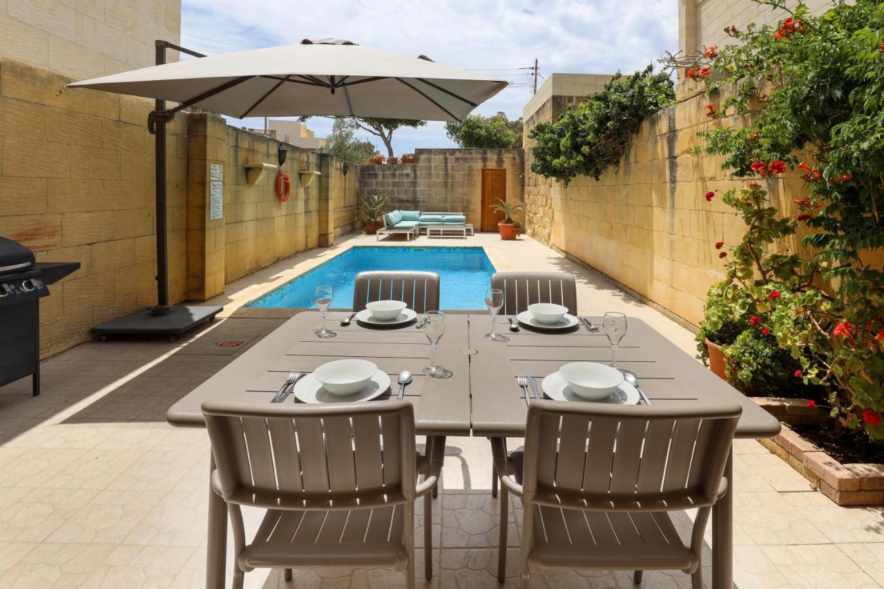 Superb Maltese Farmhouse With Private Pool Victoria Exterior foto