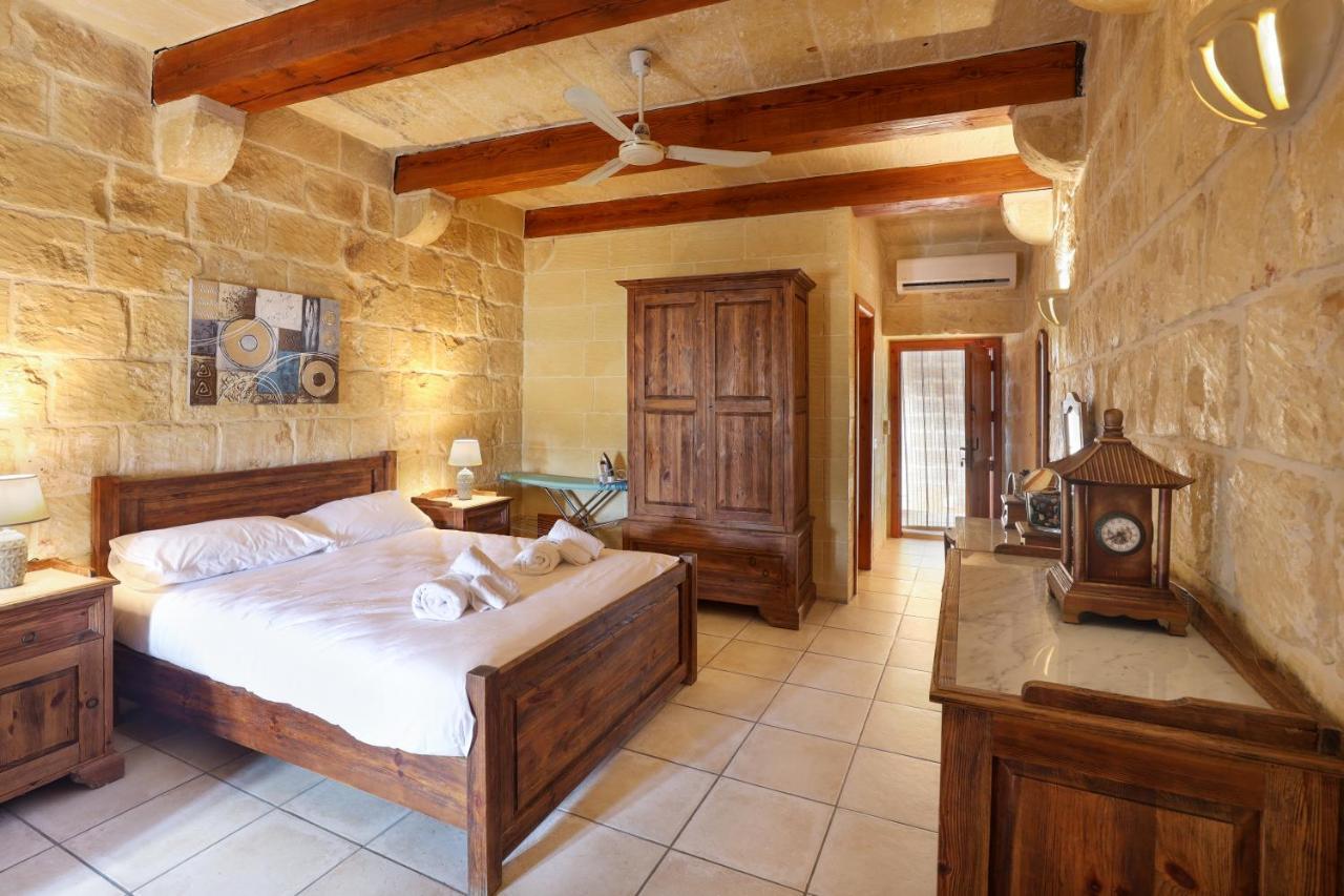 Superb Maltese Farmhouse With Private Pool Victoria Exterior foto